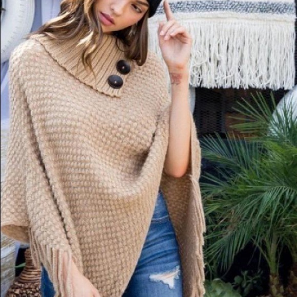 FEELING FREE PONCHO SWEATER- CAMEL - Picture 3 of 4
